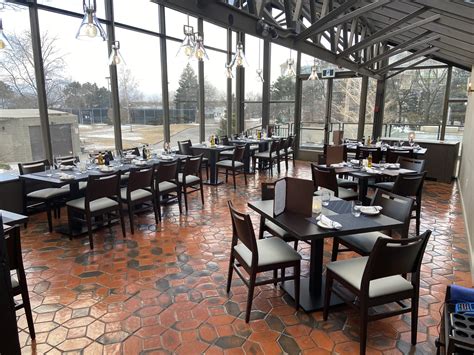 Velouté Bistro & Catering .